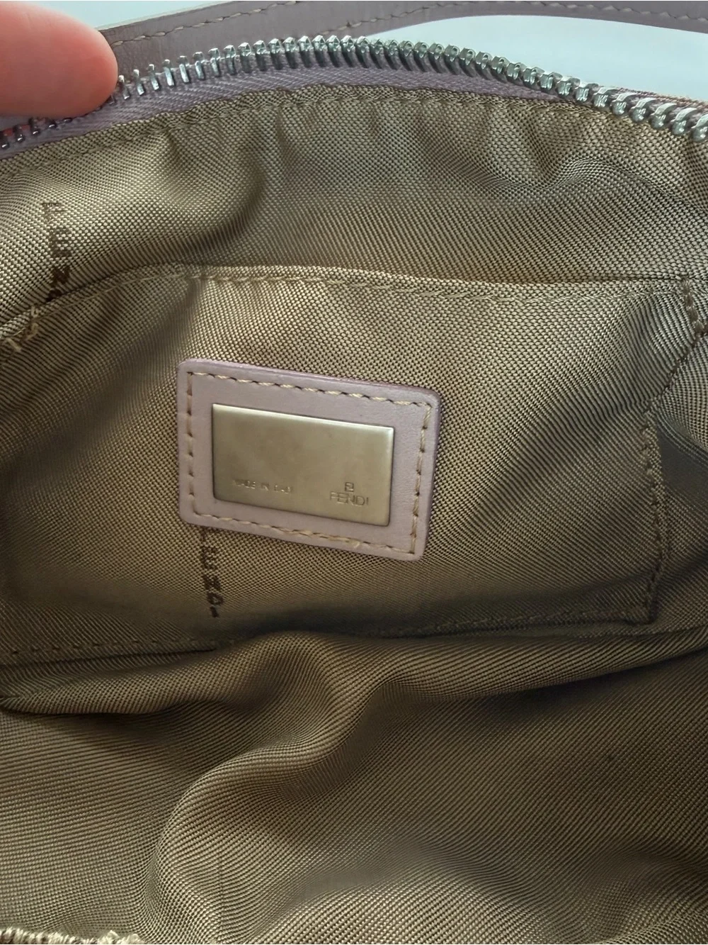 Authentic Fendi Zucchino Shoulder Bag Pochette in lilac - Picture 6 of 7